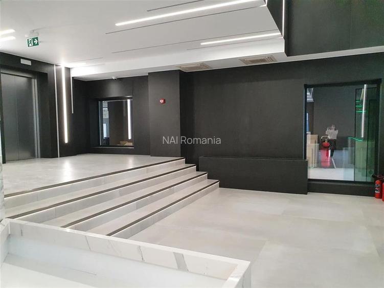 Vanzare spatii de birouri in zona  Mall Promenada - 2