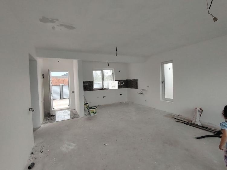 Casa 3 camere Crevedia - 3