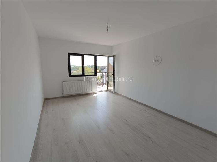 Apartament cu 3 camere, Ipotesti, 3C-4174 - 3