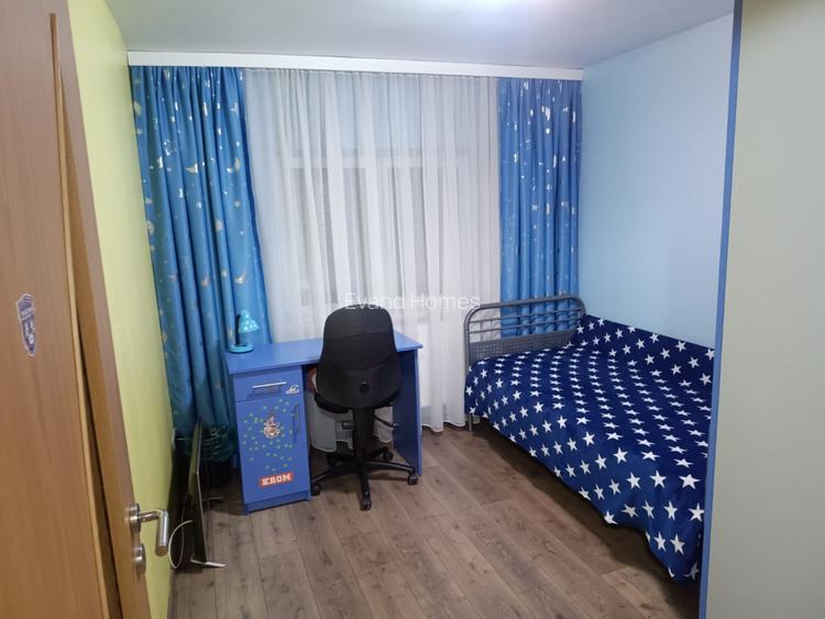 Apartament 4 camere decomandat , zona Lipovei, pozitie excelenta - 13