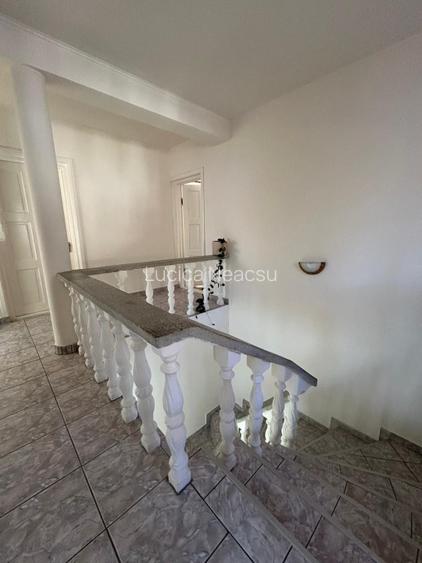 Direct proprietar, vand casa in orasel de munte, Brezoi, jud. Valcea - 10