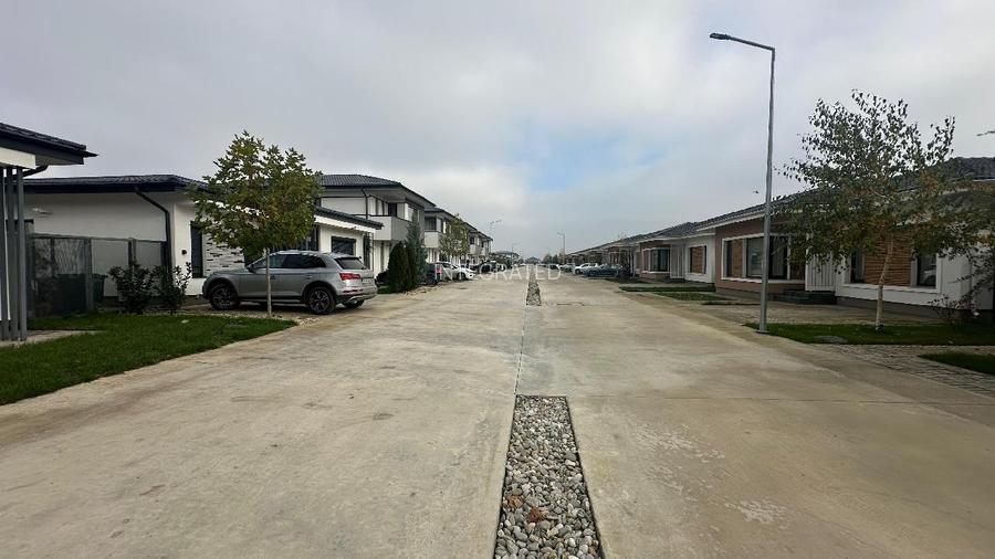 Complex AEROCITY - Tunari,  Vila P cu teren 350 mp, constructie 2022 - 6