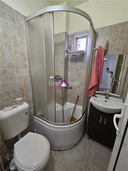 Garsoniera de inchiriat - 5