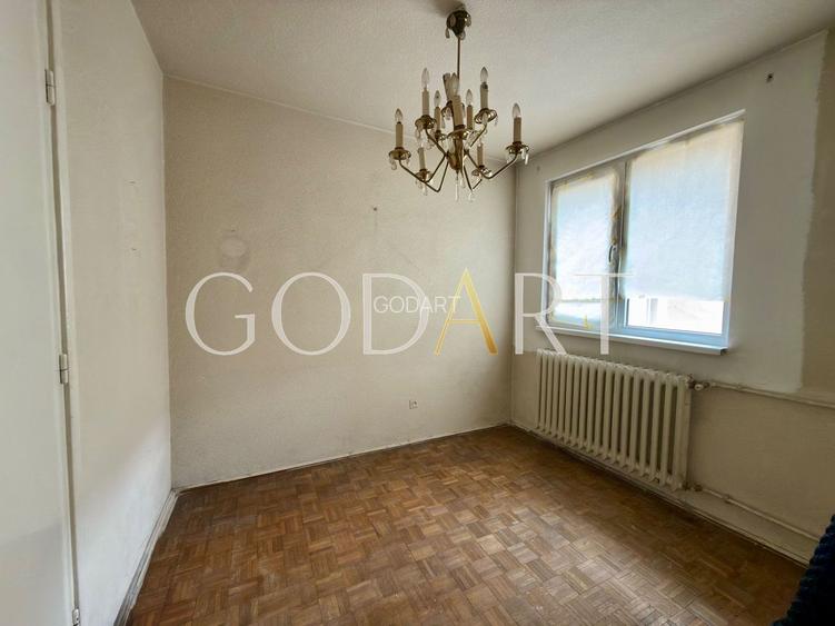 Apartament 4 camere | Ultracentral | Bloc 1961 - 5
