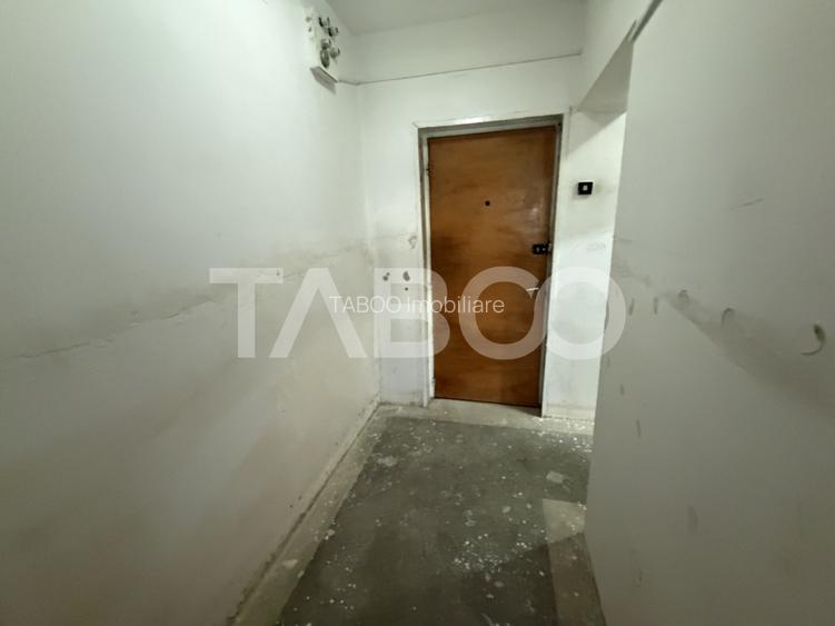 Apartament decomandat 2 camere 2 balcoane etaj 2 zona Doamna Stanca - 10