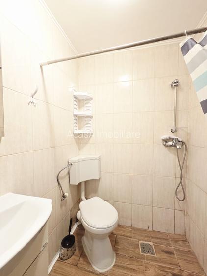 Garsoniera Tiglina 1 etaj 1 mobilata modern - 8