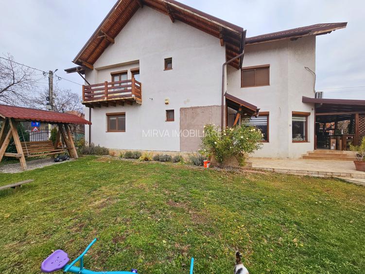 Vanzare vila 6 camere, mobilata si utilata, in Banesti - 52