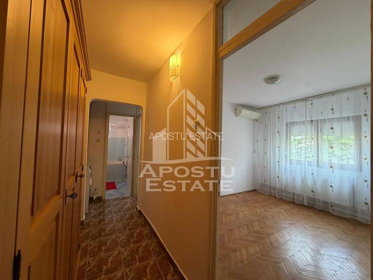 Apartament cu 3 camere, decomandat, zona Soarelui, Timisoara - 11