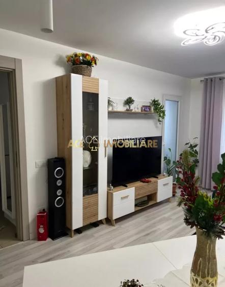 2 Camere de vanzare | 1 Decembrie 1918 | Metrou | Titan | renovat - 2