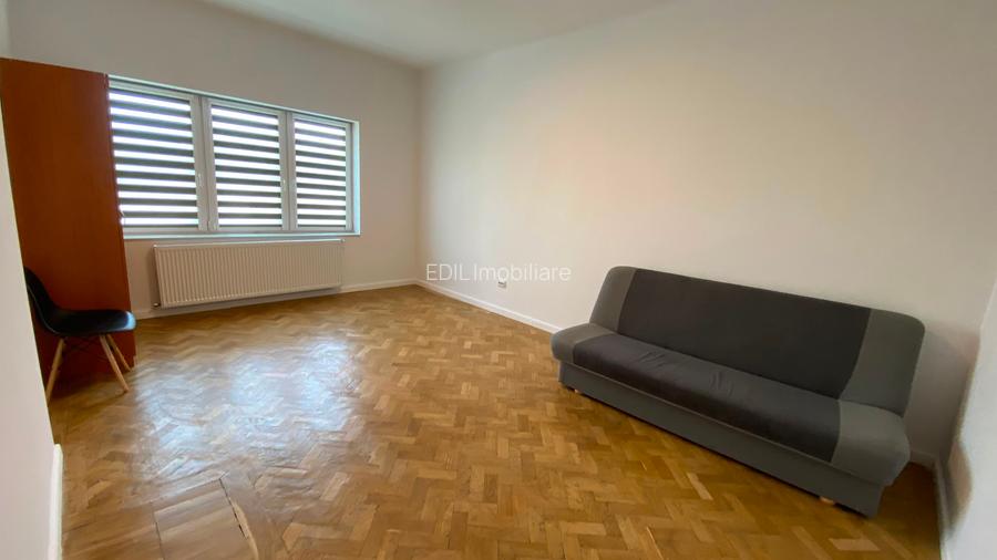 Oportunitate investitie ! Apartament 2 camere decomandate,et 2/3 , zona centrala - 3