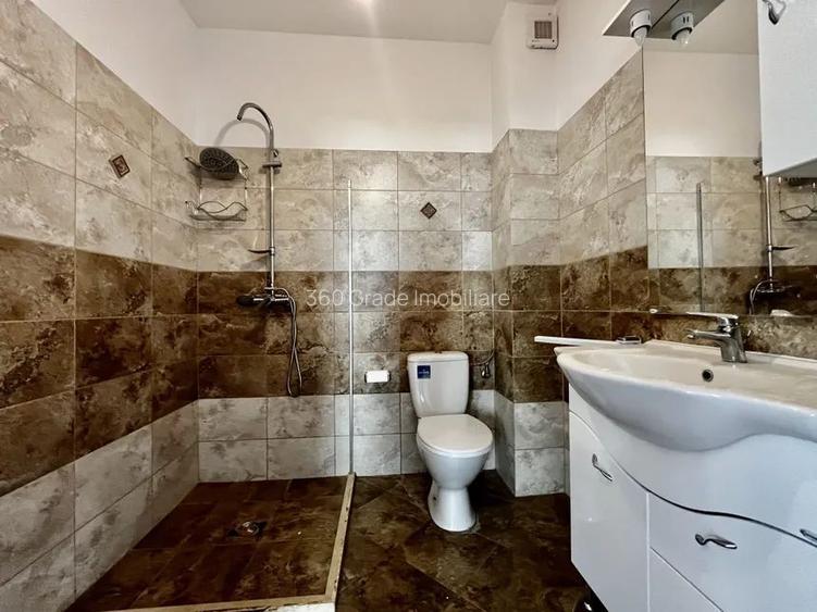 Casă de închiriat 5 camere + 5 băi + 3 balcoane + terasă 800€/luna - 10