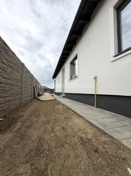Duplex 4 camere, 96 mp utili, 16 mp terasa, 370 mp teren - Sag - 14