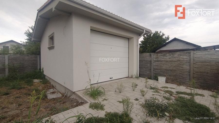 COMISION 0% Casa individuala 5 camere, Sacalaz - Zona centrala, garaj - 3