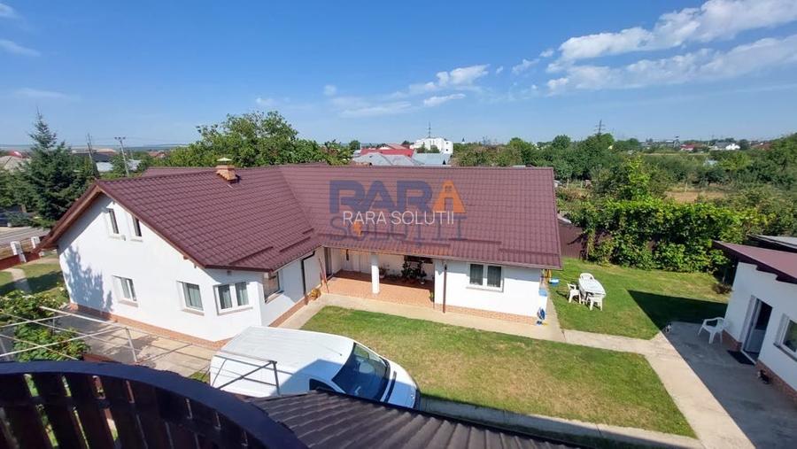 Casă 2015 - 4 dormitoare, 2 băi, 2 bucătării - 19