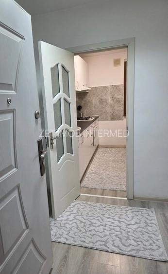 3 camere Piata Chibrit - langa metrou 1 Mai - 6