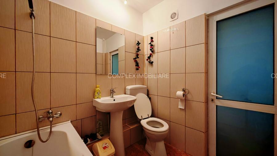 Parcul Tineretului | intrarea Lumea Copiilor | spatios | bl. anvelopat | parcare - 11