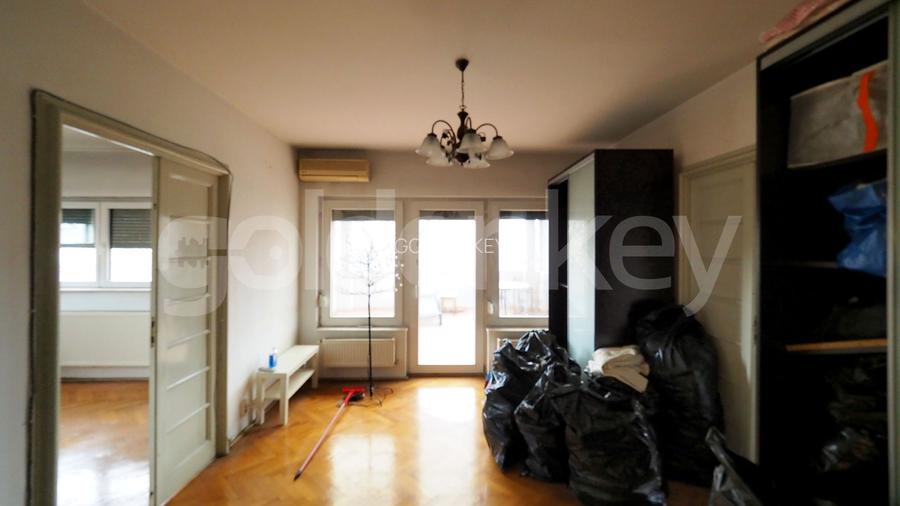 Vila impozanta D+P+1 | 10 camere, 6 bai | 500mpc - 12