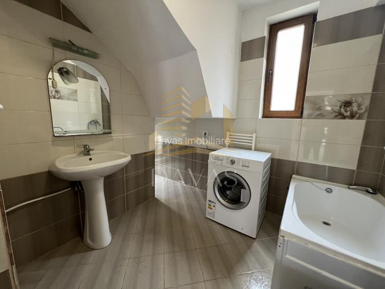 Casa individuala de inchiriat | 4 camere | 4 locuri de parcare in curte - 14