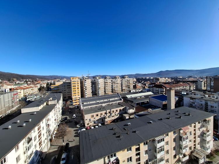 Apartament 3 camere -Ultracentral – vedere panoramică asupra orașului - 17