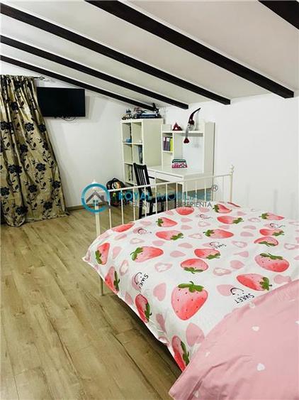 Royal Imobiliare - Vanzare Vila cu 6 camere zona B-dul Bucuresti