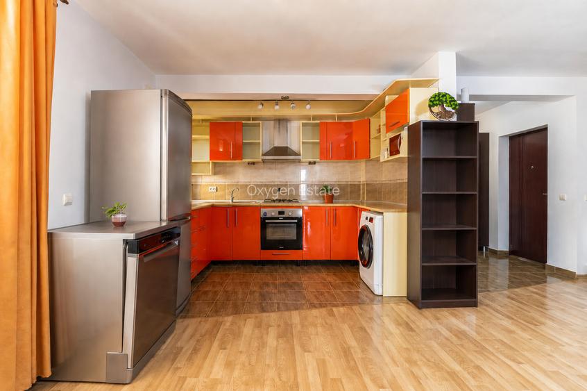 Comision 0% Apartament 4 camere cu terasa, bloc 2008, parcare si garaj, Bradet - 7