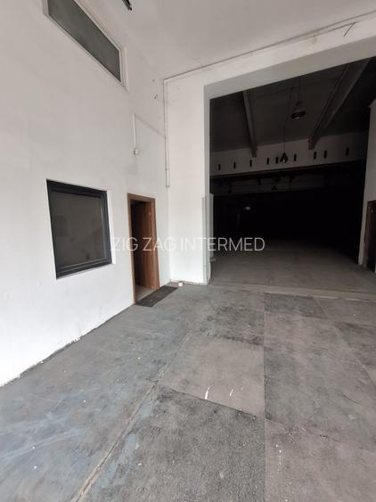 Hală industrială 1.342 mp , platformă 1.000 mp | acces TIR | 380V, 70 kw - 12