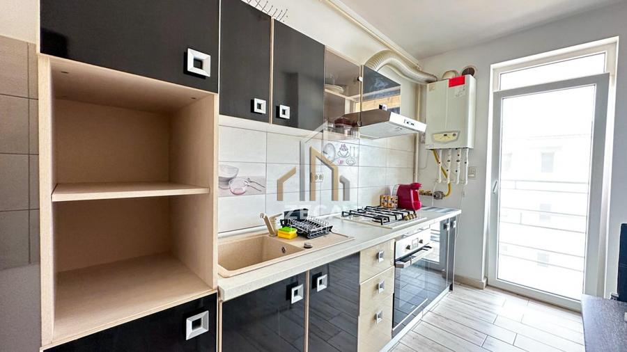 Apartament cu 2 camere | Decomandat | 12mp terasa | Loc de Parcare | Ap. Patriei - 3