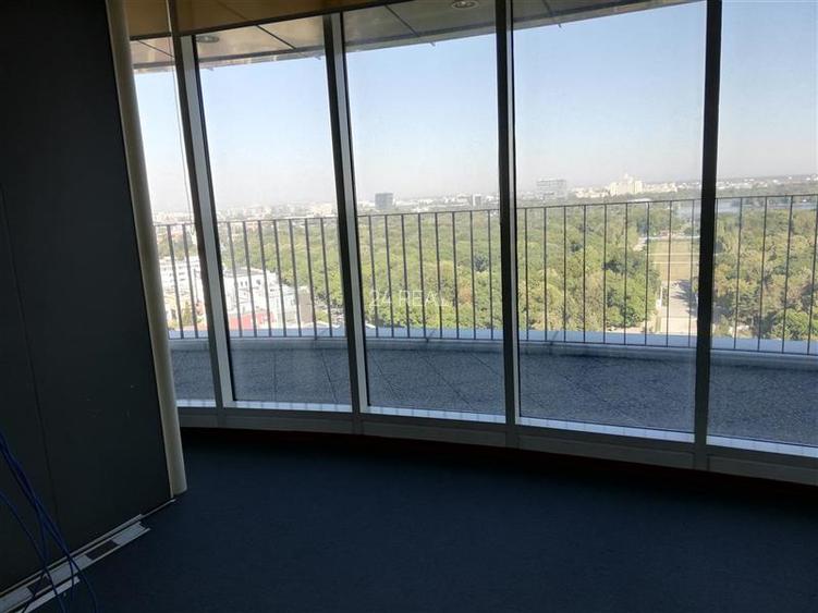 Inchiriere birouri in Charles de Gaulle Plaza - 6