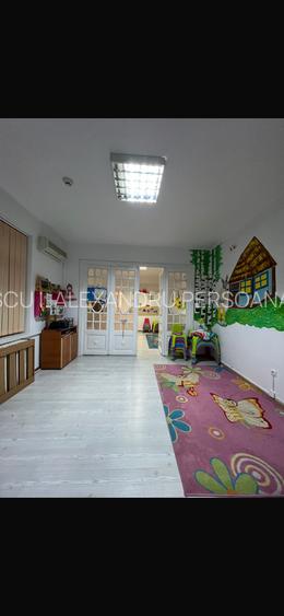 Parc Carol Vila 9 Camere - 6