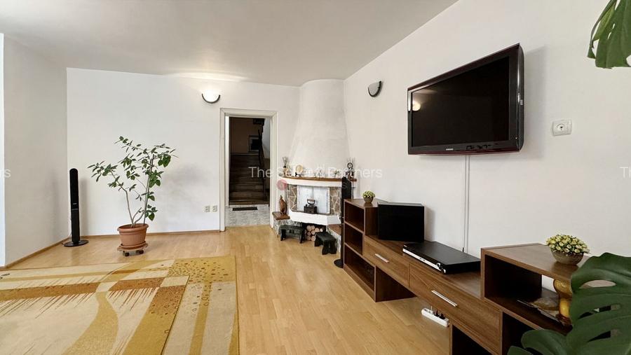 Casa De Vanzare Langa Padure - 31