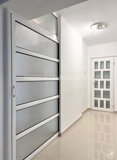 APARTAMENT CU 4 CAMERE AFLAT PE BD DECEBAL APROAPE DE PTA ALBA IULIA - UNIRII - 25