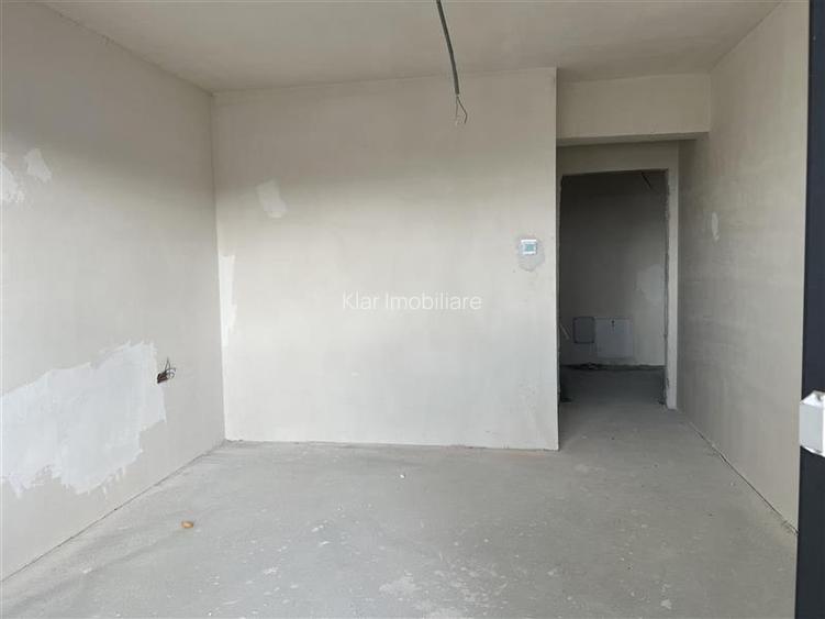 Apartament cu panorama pe 2 niveluri cu  scara interioara 115 mp si terasa  de 2 - 7