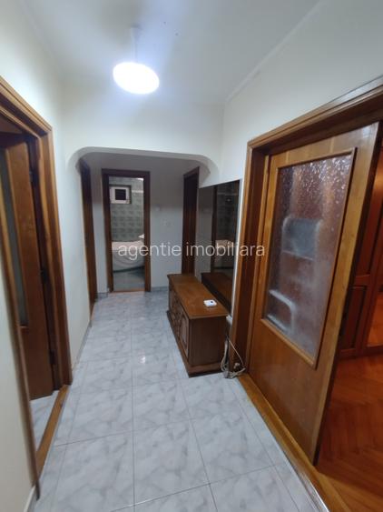 Faleza Nord Apartament 3 camere decomandat cu terasă acoperita - 25