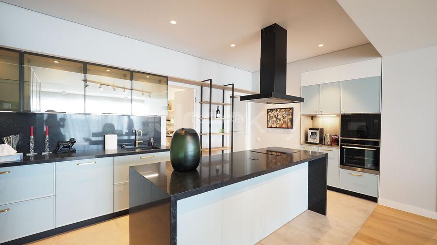 Apartament modern cu 5 camere | vedere lac | 2 garaje - 7