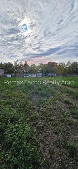 Teren si casă cu teren generos în Socodor - 28