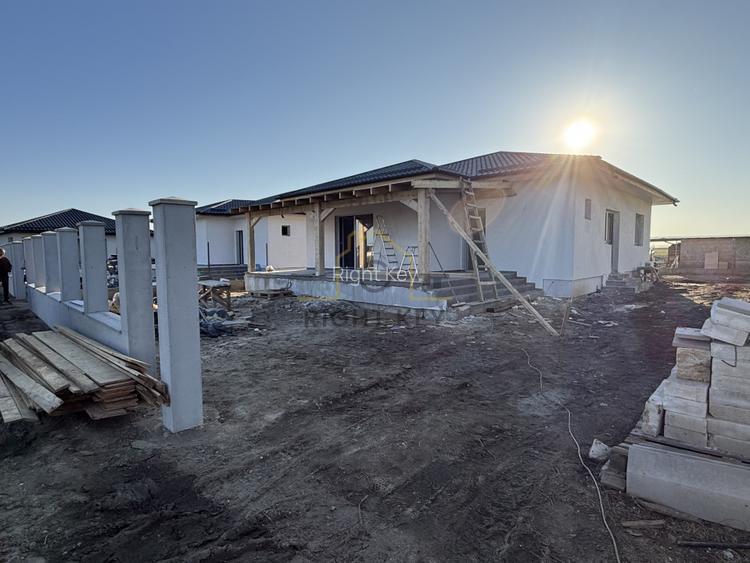 Zona linistita, STB, casa P+pod, placa, finisaje premium! Comision 0%! - 2