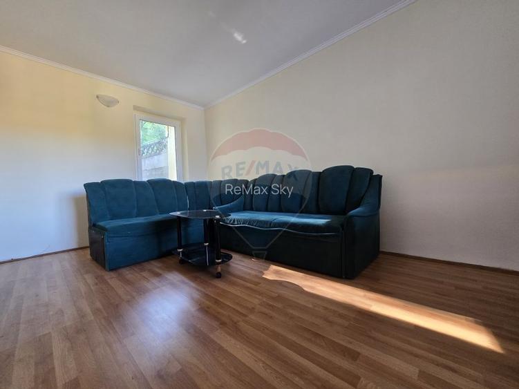 Casă cu 5 camere de vânzare în zona Central comision 0 - 13