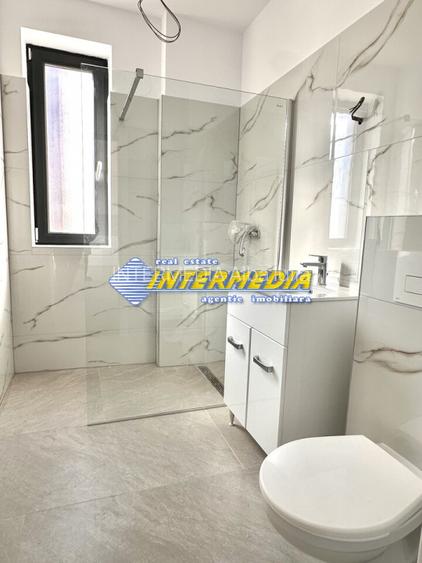 Apartament 3 camere  | 1 Baie | 1 Balcon | 60 mp. | Bloc NOU | Lift  | Central I - 10