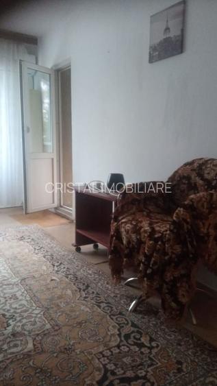 De inchiriat Apartament 2 camere Crangasi - 2