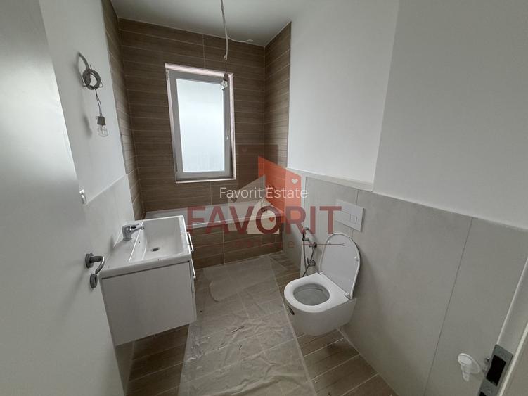 NOU. Gradina proprie de 103 mp si 2 locuri de parcare inscrise in CF. - 11