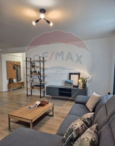 Apartament cu 3 camere de inchiriat, zona Europa - 13