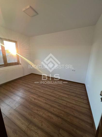 Case moderne de vânzare – 143 mp utili, teren 7 ari | Zona Unirea - 12