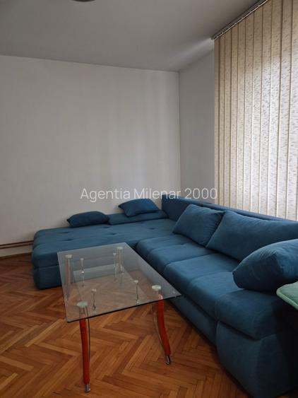 pe frumoasa stradă Aurel-Popovici la 5 minute de Punctele Cardinale și Medicina - 21