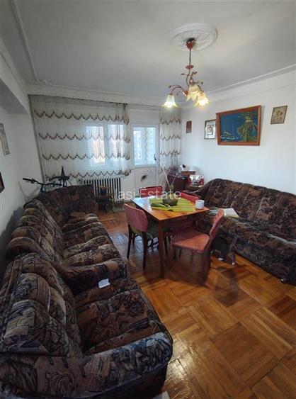99mp - Etaj intermediar - Apartament 4 camere Nicolina zona Rond Vechi - 28