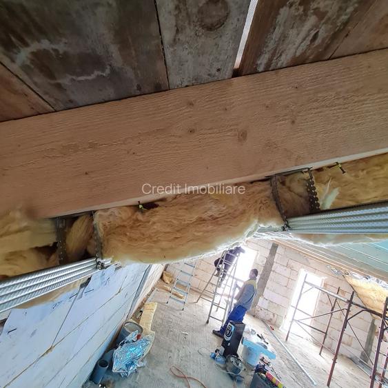 Casa individula de vanzare Izvor - 16