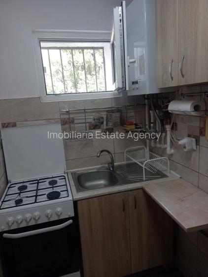 Garsoniera Piata Muncii, 5 minute de metrou, CENTRALA,mobilata si utilata modern - 10