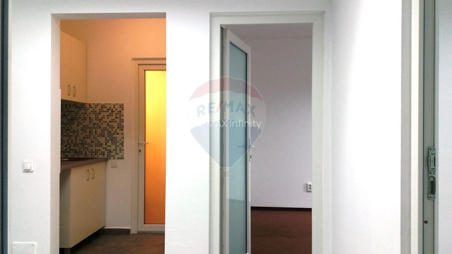 Spatiu birouri de inchiriat 60 mp Central - 6