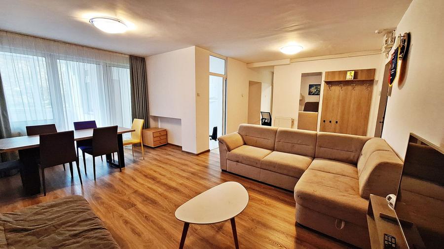 Centrul Civic, aproape de AFI, 3 camere recent renovate/mobilate, 1650