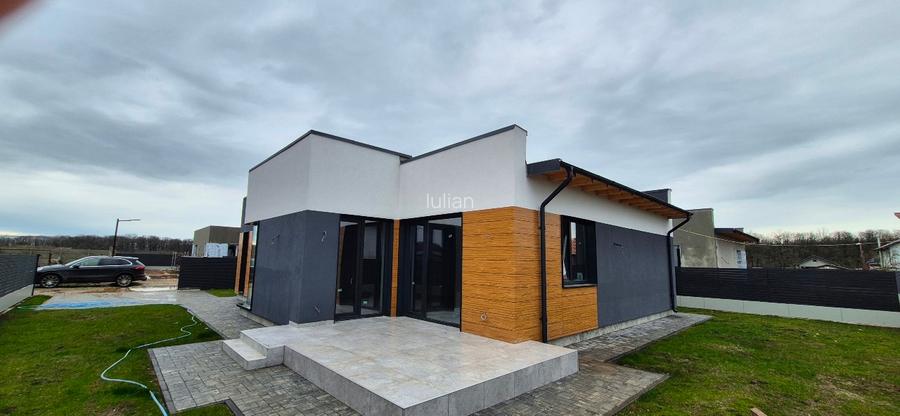 Case de vanzare langa padure la 5 min de Edeland. - 4