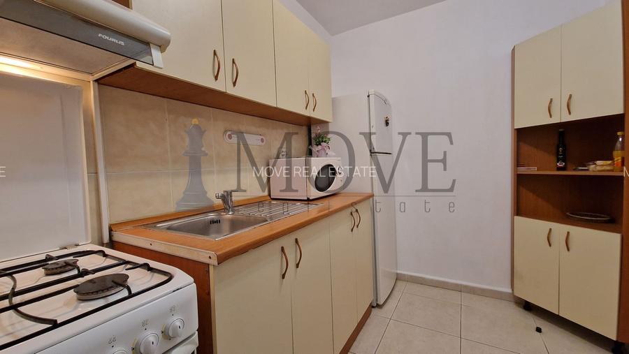 Apartament decomandat cu 2 camere + Loc parcare -TINERETULUI - STR TRESTIANA - 14